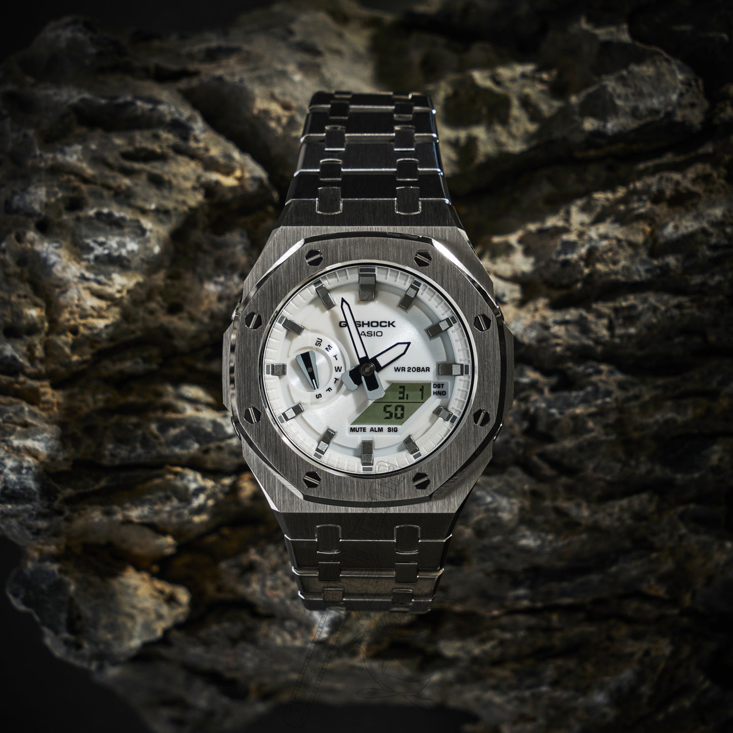CASIOAK SILVER / WHITE DIAL G-SHOCK MOD GA2100 GA-2100 MEN’S WATCH