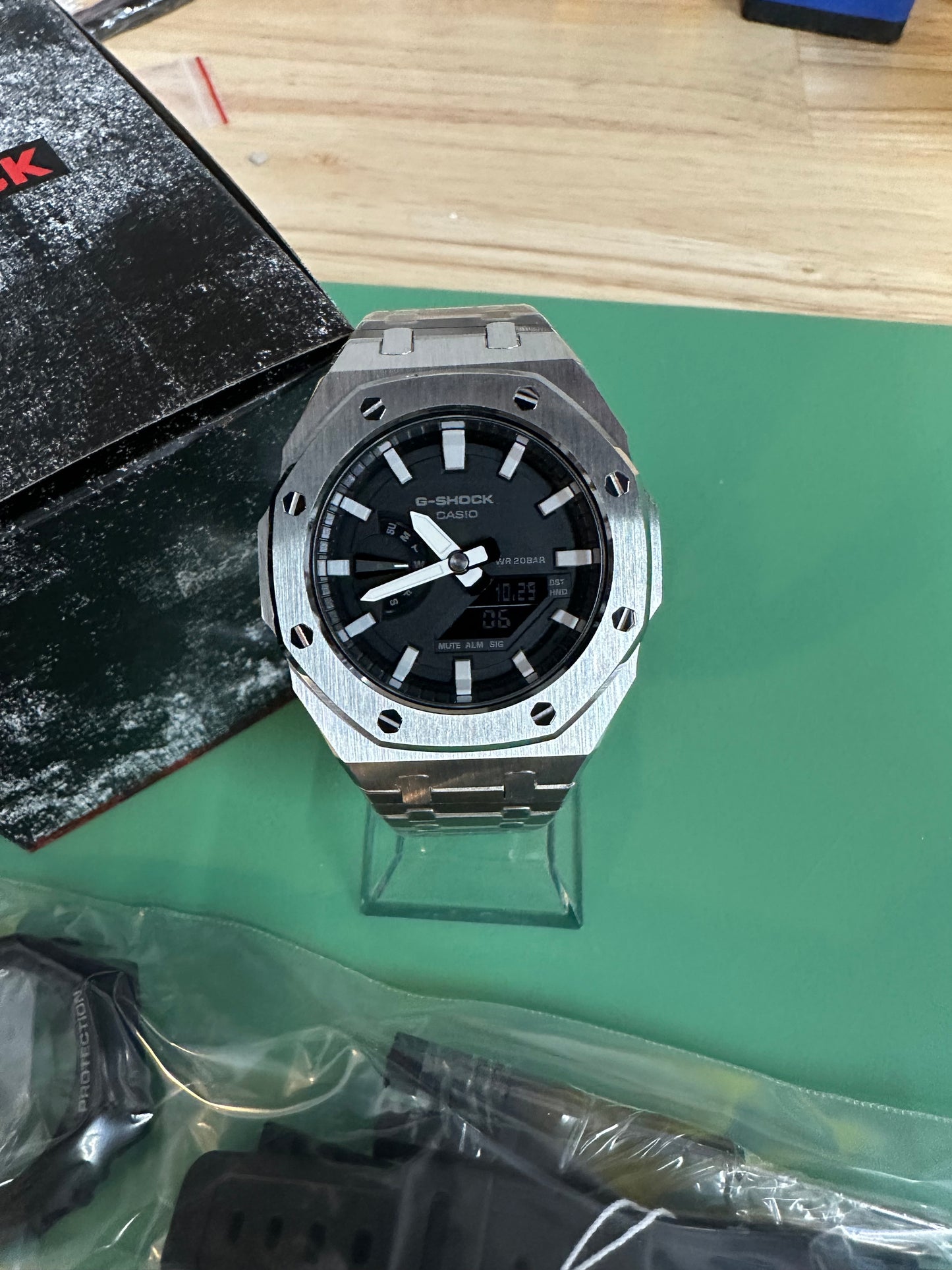 (Custom item) Casio GA-2100 G-Shock Watch – Silver Metal Case Mod – Black Dial