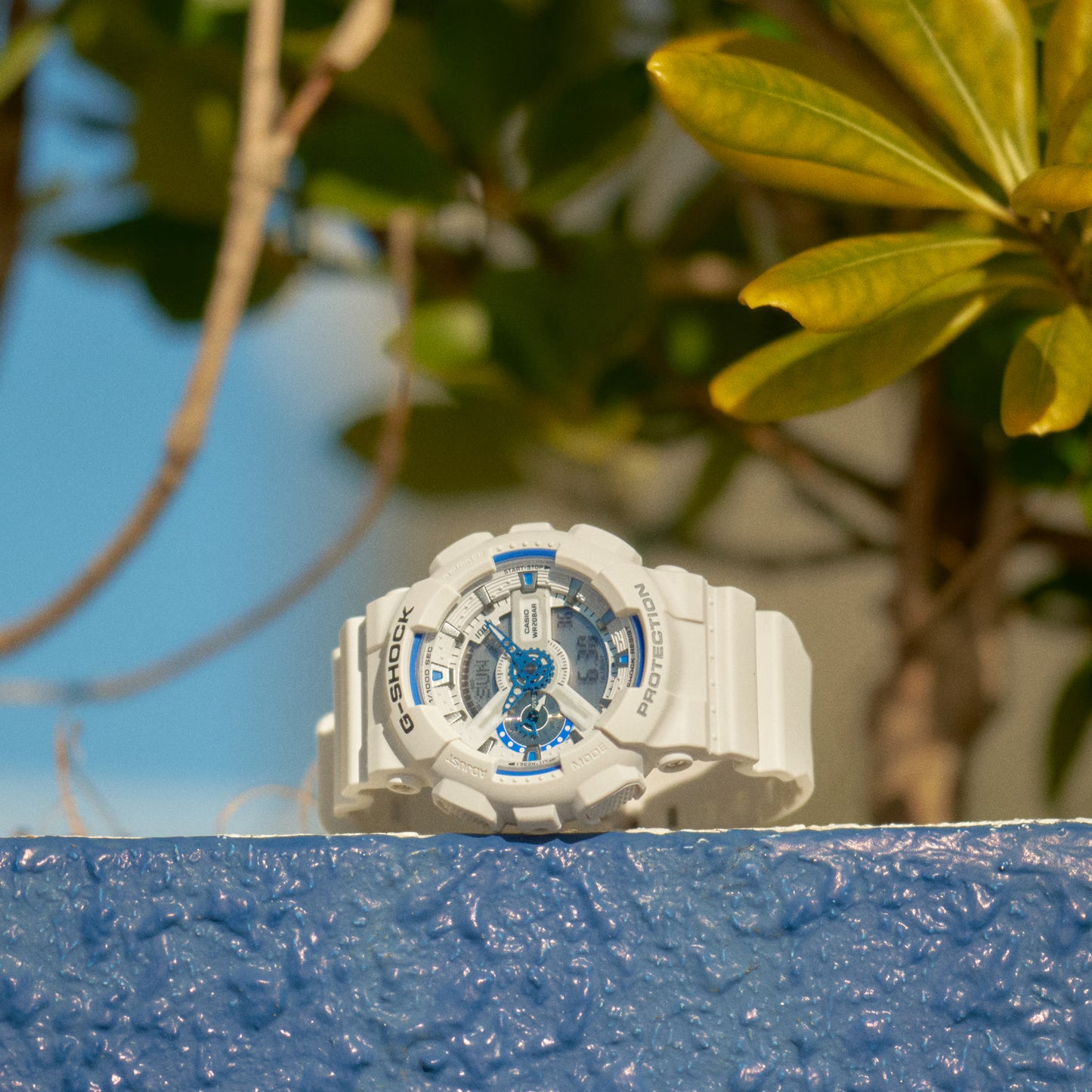 CASIO G-SHOCK GA-110HDS-7A WHITE & BLUE A/D MEN'S WATCH